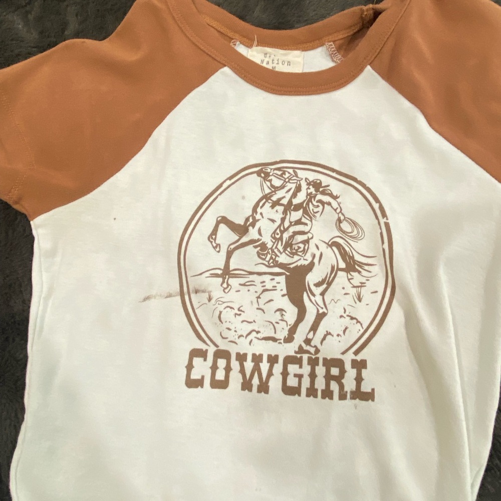 Crop top brown with white